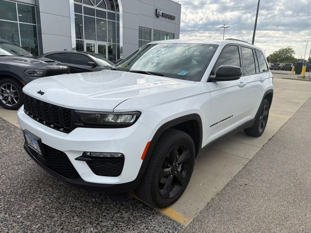 jeep grand cherokee 2023 1C4RJHBGXPC530935 image jeep grand cherokee 2023 1C4RJHBGXPC530935 image